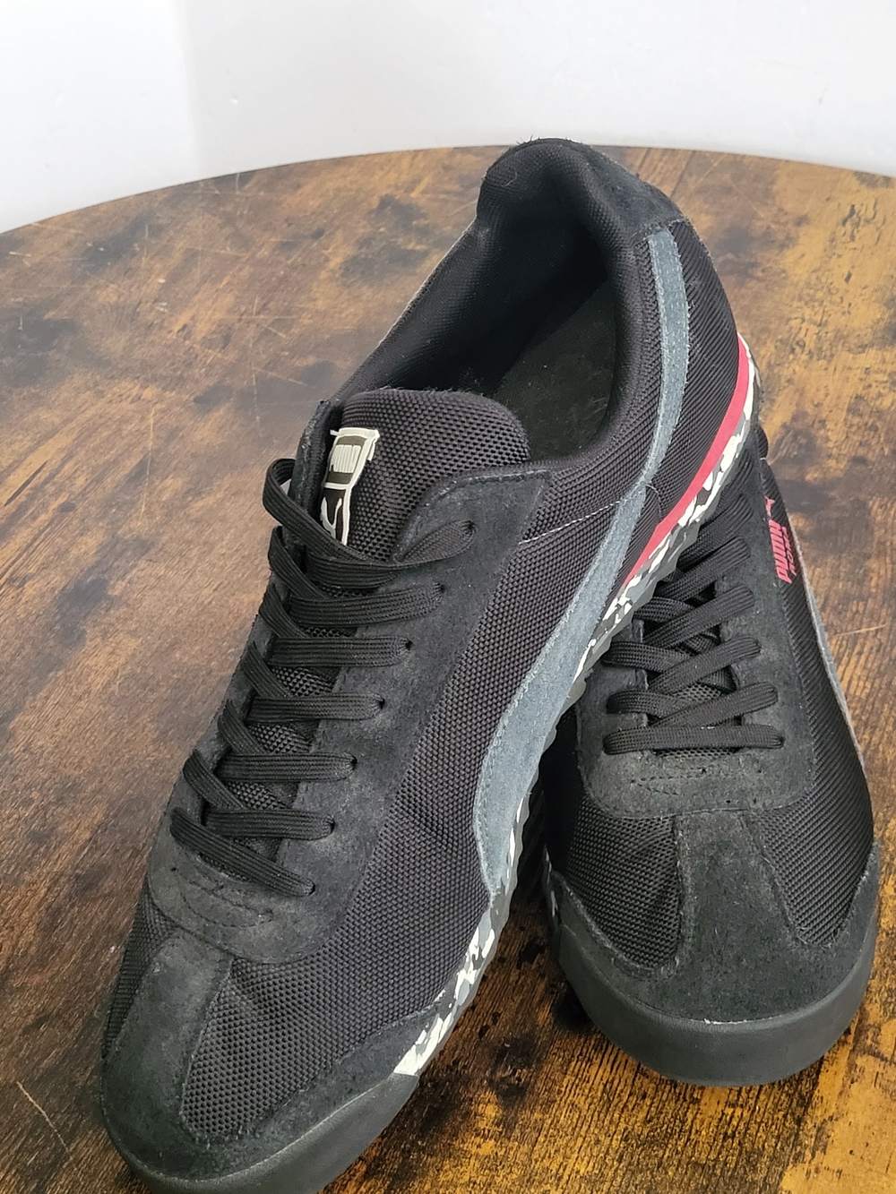 Puma Roma Athletic Mens Shoes Sneakers Red Black Marble Sole Size 14